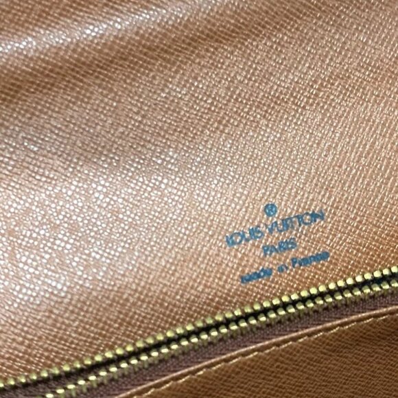 LOUIS VUITTON M51190 Monogram Concorde Hand Bag - Picture 14 of 16